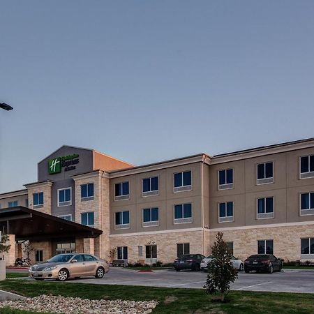 Holiday Inn Express & Suites Gatesville - N. Ft Hood, An Ihg Hotel Esterno foto