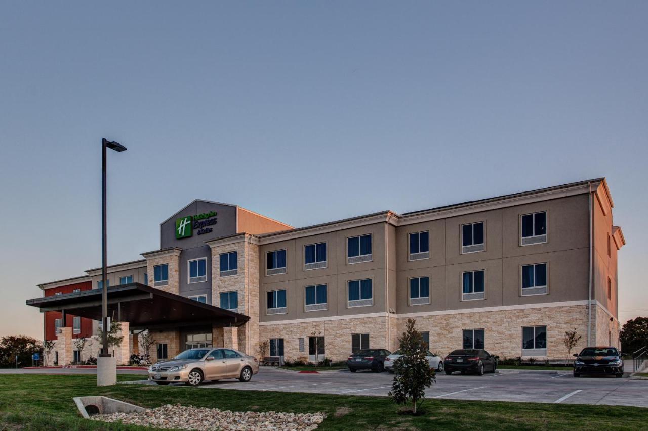 Holiday Inn Express & Suites Gatesville - N. Ft Hood, An Ihg Hotel Esterno foto