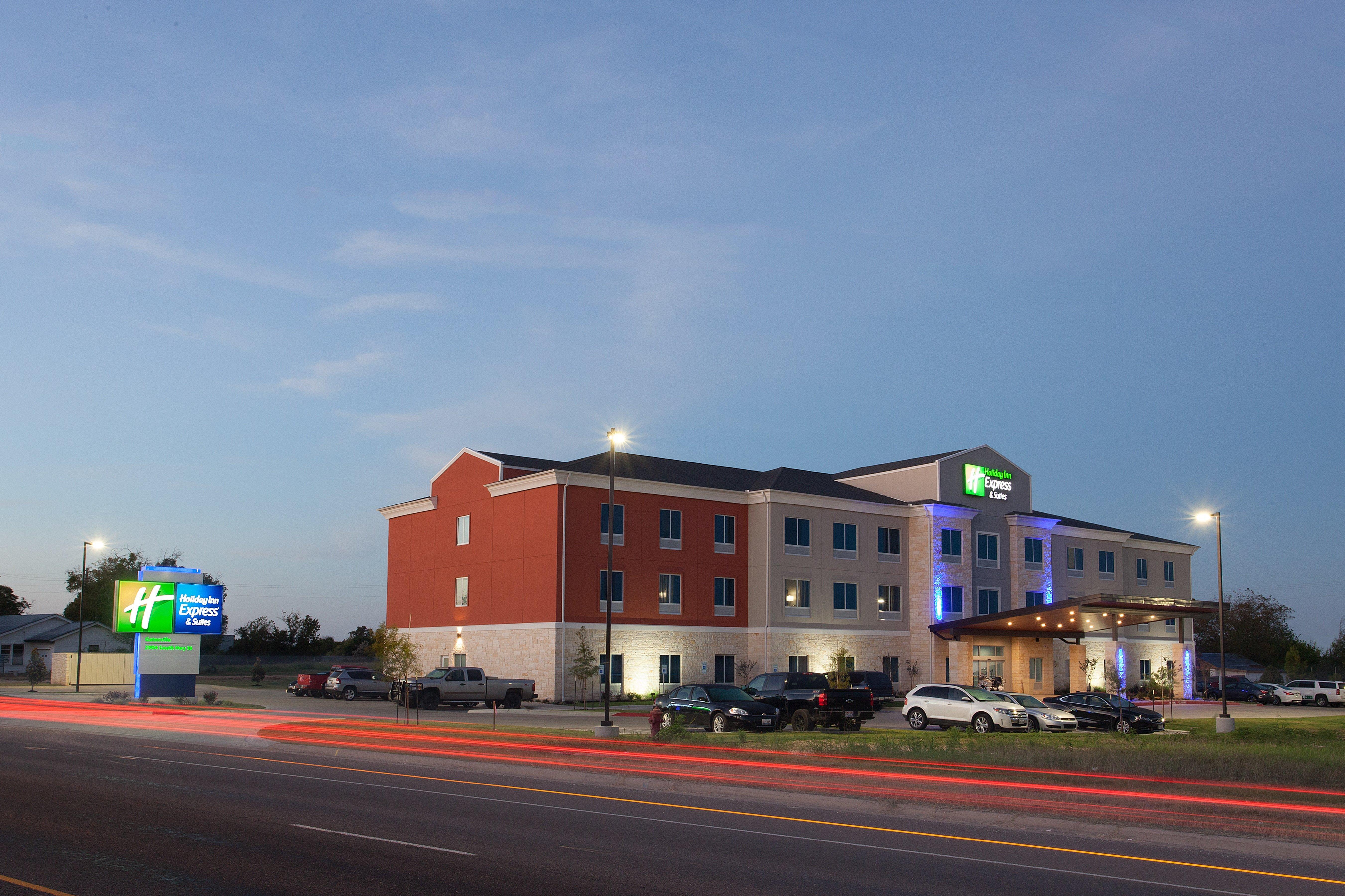 Holiday Inn Express & Suites Gatesville - N. Ft Hood By Ihg Esterno foto